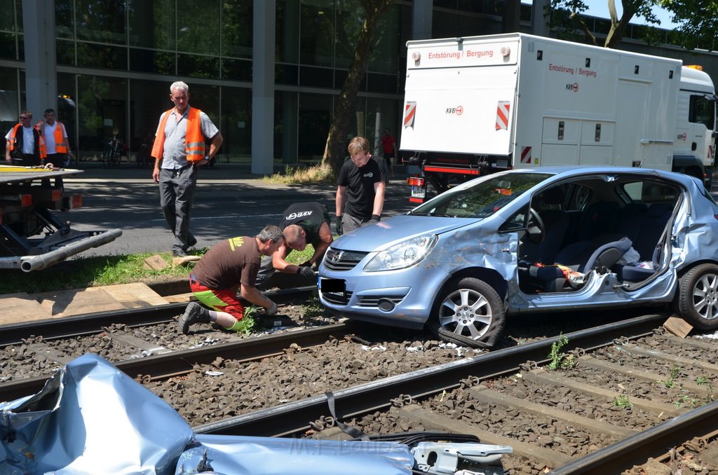 VU Pkw Strab Koeln Deutz Bergischer Ring P134.JPG - Miklos Laubert